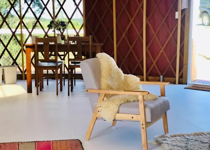 Byron Bay Hinterland Eco-Retreat Terracota Yurt